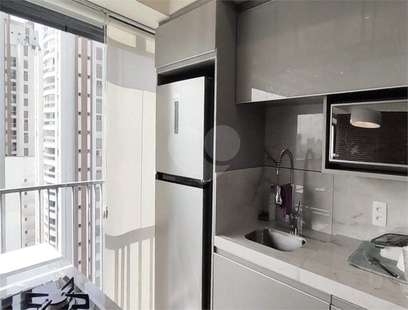 Apartamento à venda com 2 suítes em Pinheiros, São Paulo, SP