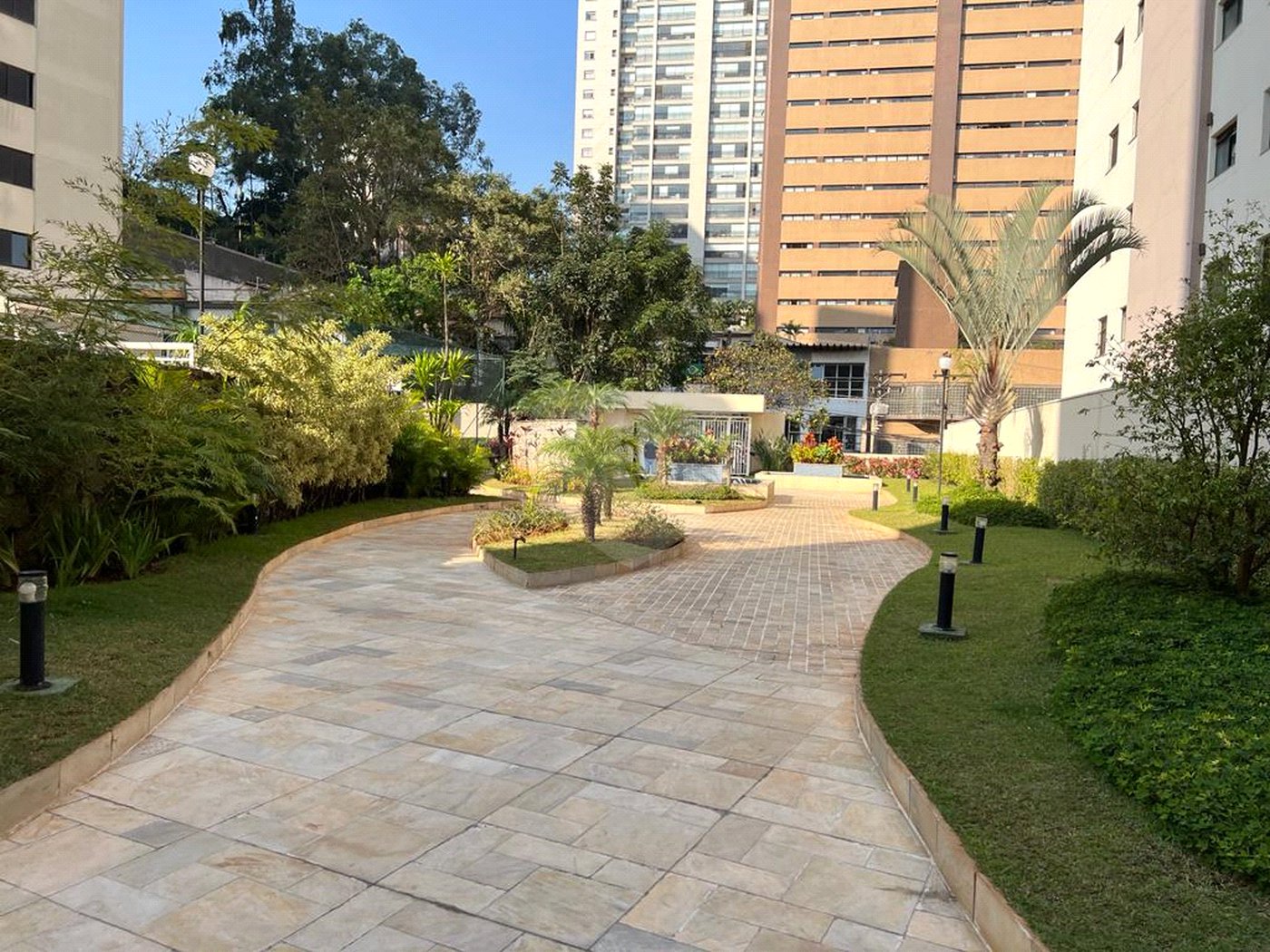 Apartamento à venda com 4 quartos, sendo 2 suítes, em Santana, São Paulo, SP
