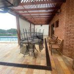 Casa à venda com 4 suítes no condomínio Vale da Santa Fé, Vinhedo - SP