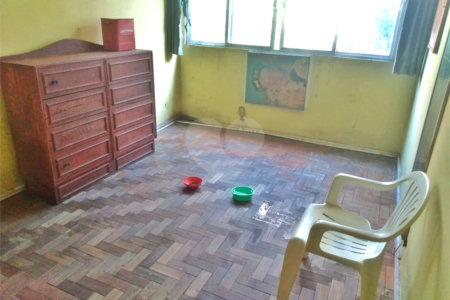 Apartamento à venda com 3 quartos, sendo 1 suíte, em Tijuca, Rio de Janeiro, RJ
