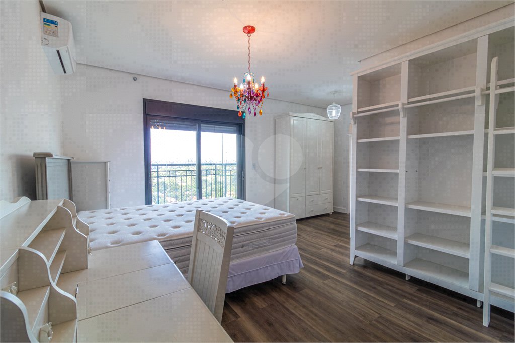 Apartamento à venda com 4 suítes em Jardim Marajoara, São Paulo, SP