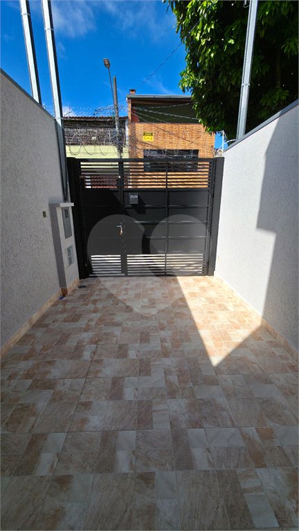 Sobrado à venda com 2 quartos em Guaianazes, São Paulo, SP
