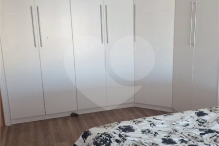 Apartamento à venda com 2 suítes em Vila Scarpelli, Santo André, SP