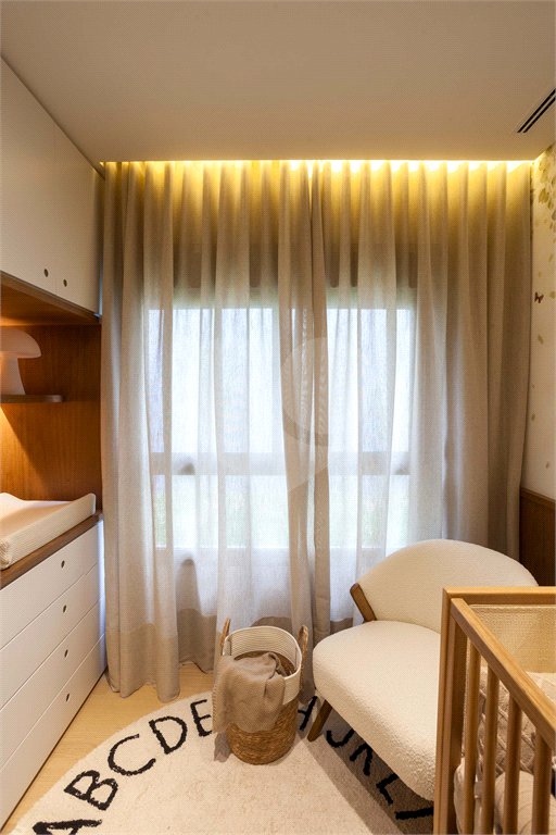 Apartamento à venda com 2 quartos, sendo 1 suíte, em Pinheiros, São Paulo, SP