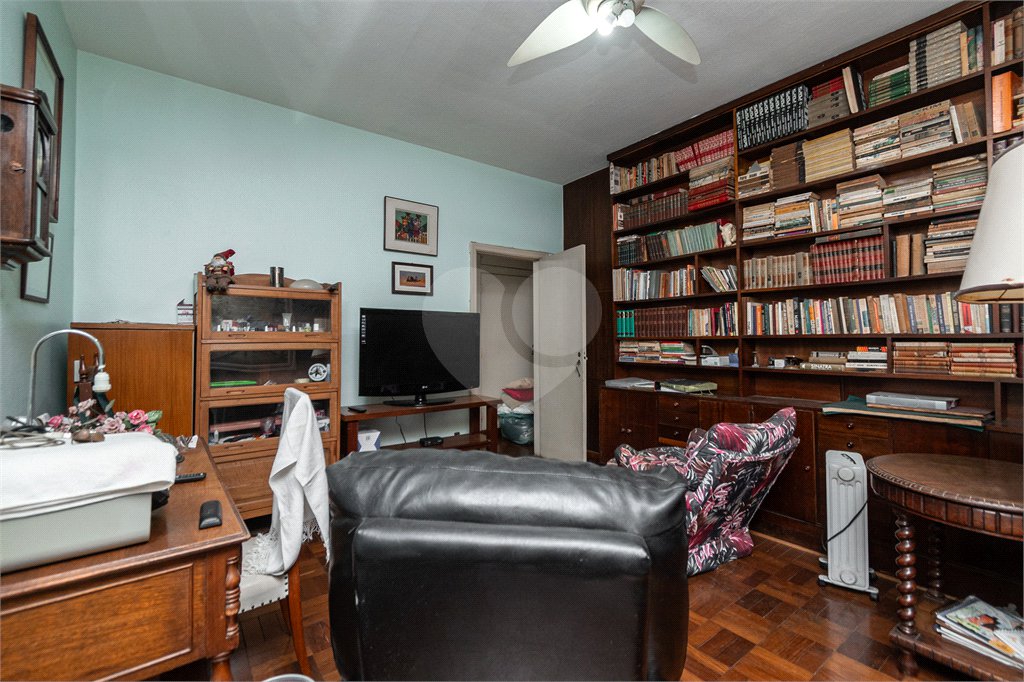 Apartamento à venda com 4 quartos, sendo 1 suíte, em Higienópolis, São Paulo, SP