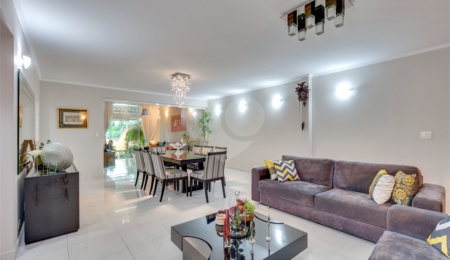 Casa à venda com 4 quartos, sendo 1 suíte,  em Brooklin, São Paulo, SP