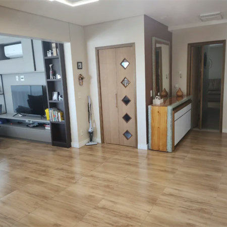 Apartamento à venda com 4 quartos, sendo 2 suítes,  em Pinheiros, São Paulo, SP