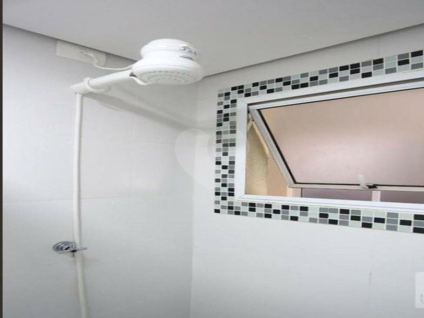 Casa à venda com 3 quartos, sendo 1 suíte,  em Jardim Bonfiglioli, São Paulo, SP