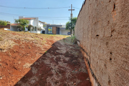 Terreno à venda em Altos do Jaraguá, Araraquara, SP