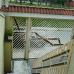 Sobrado à venda com 4 quartos, sendo 3 suítes, em Vila Irmãos Arnoni, São Paulo, SP