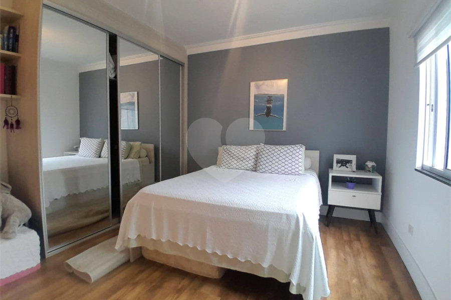 Casa à venda com 3 quartos, sendo 1 suíte,  no condomínio Alpes da Cantareira, Mairiporã - SP