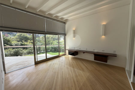 Casa à venda com 4 suítes em Residencial Tamboré, Barueri, SP