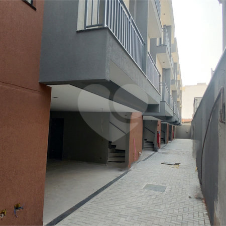 Casa à venda com 2 quartos no condomínio Residencial Oliveira, São Paulo - SP