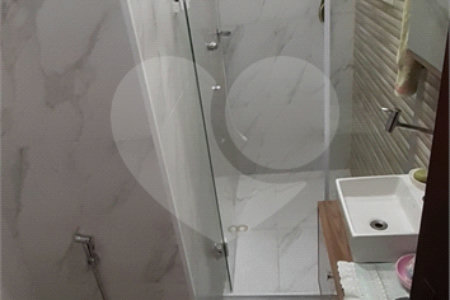 Casa à venda com 3 quartos, sendo 1 suíte, em Vila Helena, Atibaia, SP