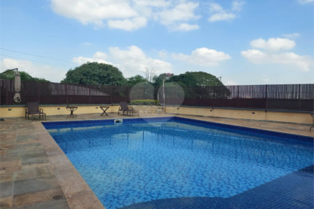Apartamento à venda com 3 quartos, sendo 1 suíte, em Parque São Domingos, São Paulo, SP
