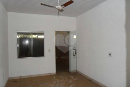 Sobrado à venda com 6 quartos, sendo 2 suítes,  em Residencial Parque dos Servidores, Ribeirão Preto, SP