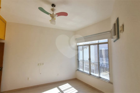 Casa de Vila à venda com 3 quartos, sendo 2 suítes,  em Tijuca, Rio de Janeiro, RJ