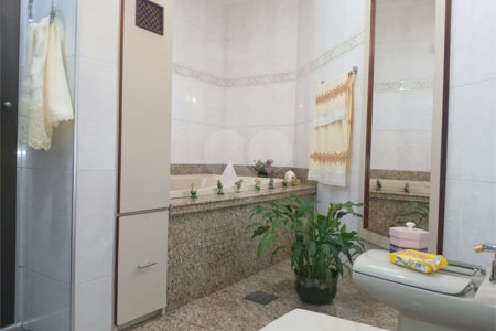 Casa à venda com 3 quartos, sendo 1 suíte,  em Esplanada Mendes Moraes, São Roque, SP