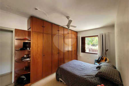 Sobrado à venda com 6 quartos, sendo 2 suítes, em Vila Romana, São Paulo, SP