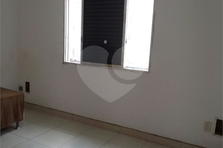 Casa à venda com 2 quartos, sendo 1 suíte, em Parada Inglesa, São Paulo, SP
