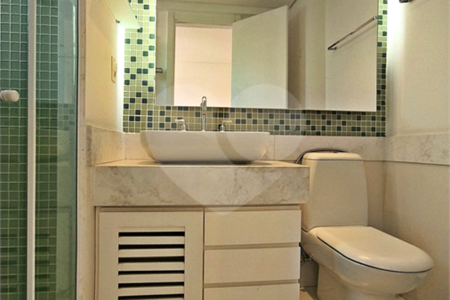 Apartamento à venda com 4 quartos, sendo 3 suítes, em Santana, São Paulo, SP