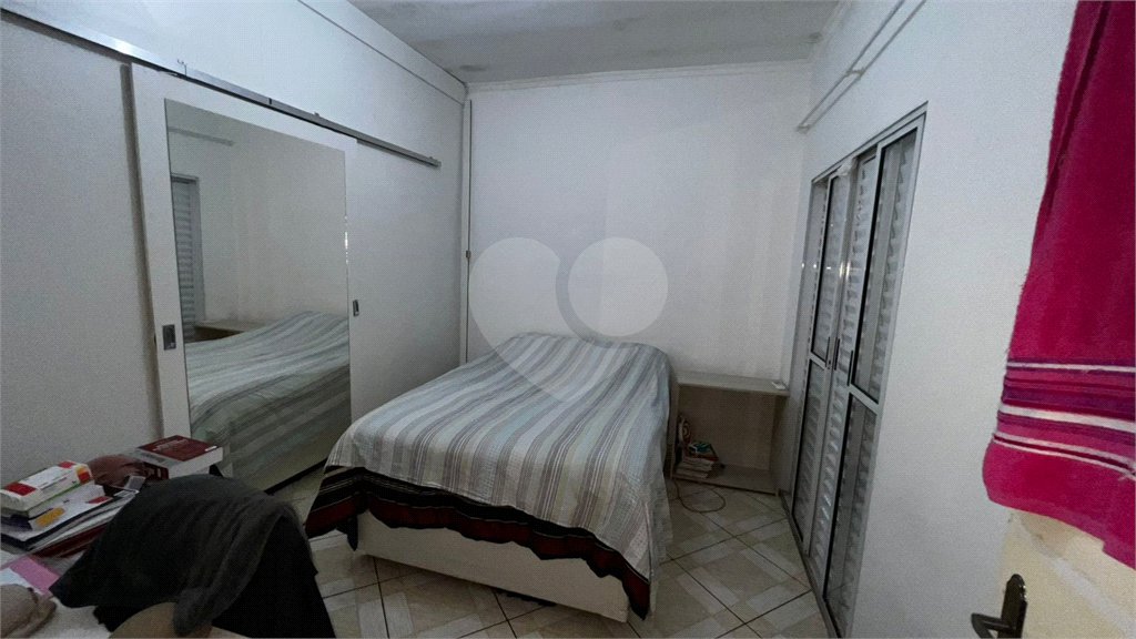 Sobrado à venda com 3 quartos em Cidade Kemel, São Paulo, SP