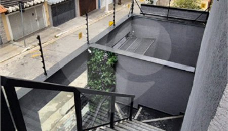 Casa à venda com 2 suítes no condomínio Danilo Iran, São Paulo - SP