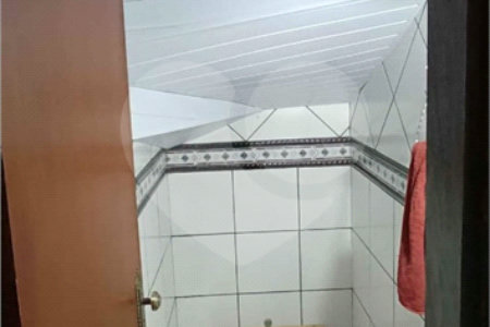 Sobrado à venda com 2 quartos, sendo 1 suíte, em Jardim Monte Cristo, Suzano, SP