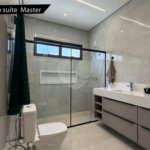 Terreno à venda com 4 suítes no condomínio Residencial Maison Du Parc, Indaiatuba - SP
