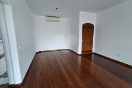 Apartamento para alugar com 3 quartos, sendo 1 suíte, em Chácara Santo Antônio, São Paulo, SP