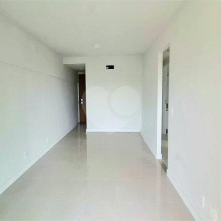 Apartamento à venda com 3 quartos, sendo 1 suíte, em Tijuca, Rio de Janeiro, RJ