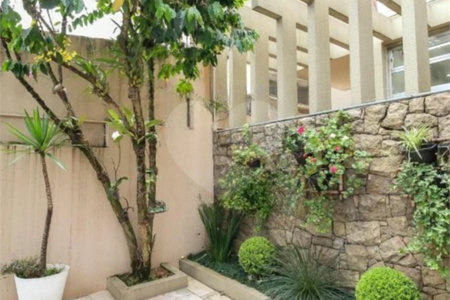 Apartamento à venda com 3 quartos, sendo 1 suíte,  em Mooca, São Paulo, SP