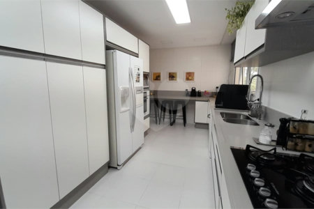 Apartamento à venda com 3 suítes em Nova Petrópolis, São Bernardo do Campo, SP