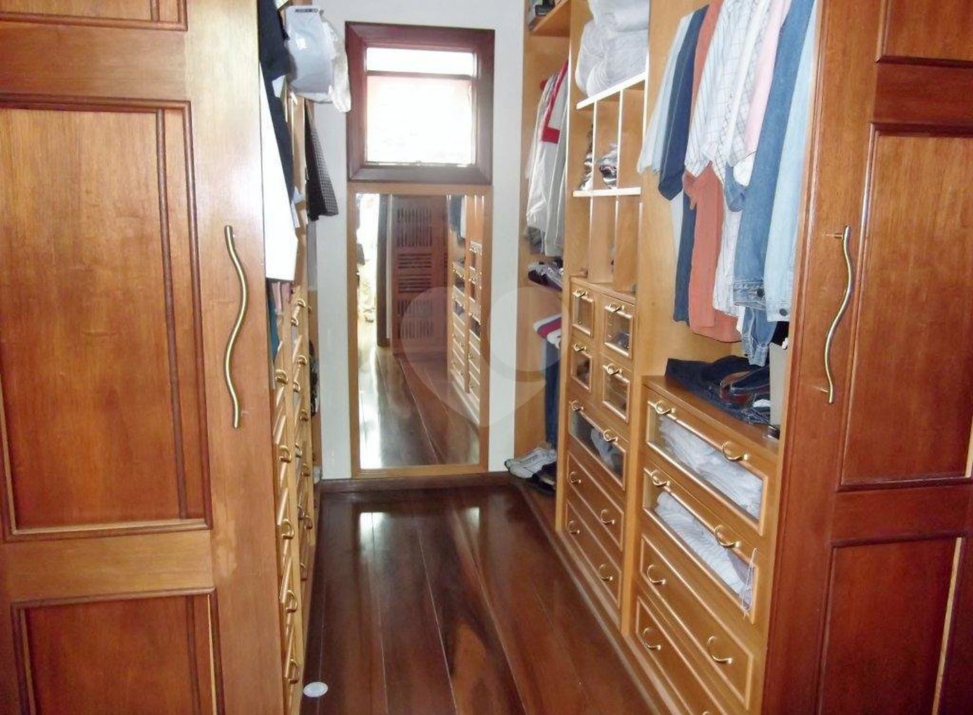 Casa à venda com 3 suítes no condomínio Praça Monsenhor Macedo,10, São Paulo - SP