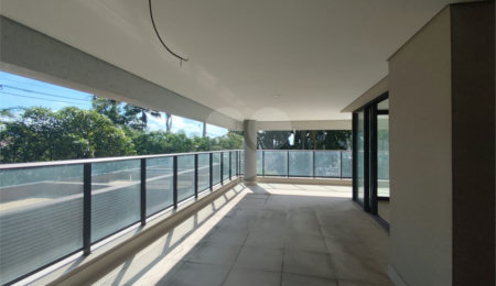 Apartamento à venda com 4 suítes em Jardim Leonor, São Paulo, SP