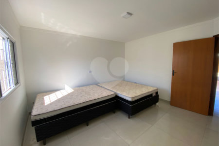 Casa à venda com 3 quartos, sendo 1 suíte, em Jardim Primavera I, Ponta Porã, MS