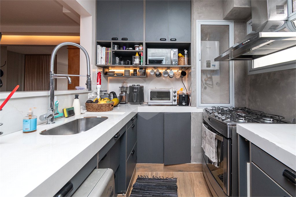 Apartamento à venda com 3 quartos, sendo 1 suíte, em Vila Madalena, São Paulo, SP