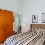 Sobrado à venda com 4 quartos, sendo 2 suítes,  em Vila Madalena, São Paulo, SP