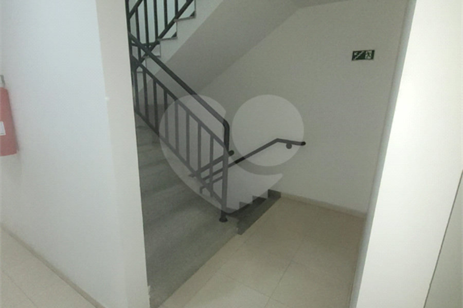Apartamento à venda com 2 quartos em Horto, São Paulo, SP