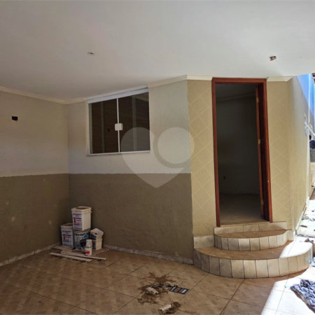 Casa à venda com 3 quartos, sendo 1 suíte, em Vila José Salem, Itapetininga, SP