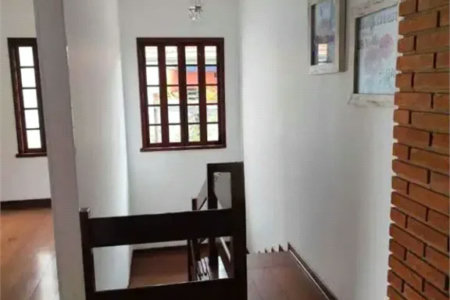 Sobrado à venda com 4 quartos, sendo 2 suítes,  em Lapa, São Paulo, SP
