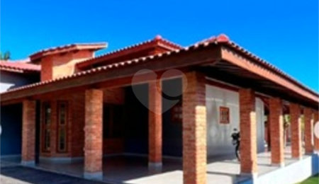 Casa à venda com 3 quartos, sendo 1 suíte,  no condomínio Zuleika Jabour, Salto - SP