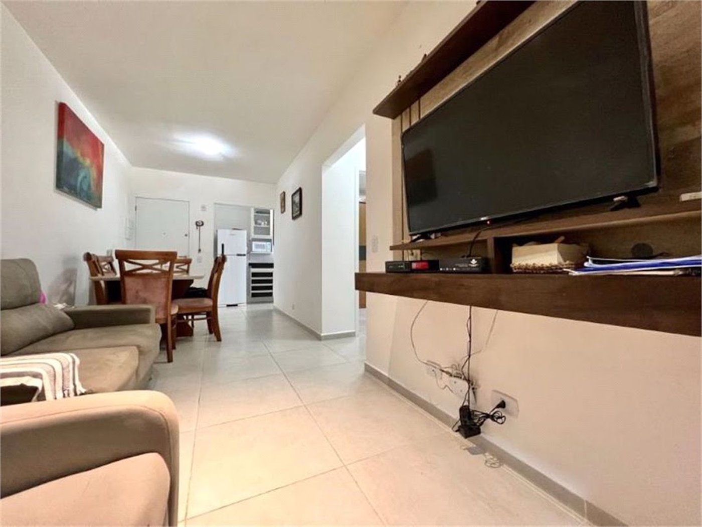 Apartamento Residencial à venda, Vila Guilhermina, Praia Grande - AP1374.