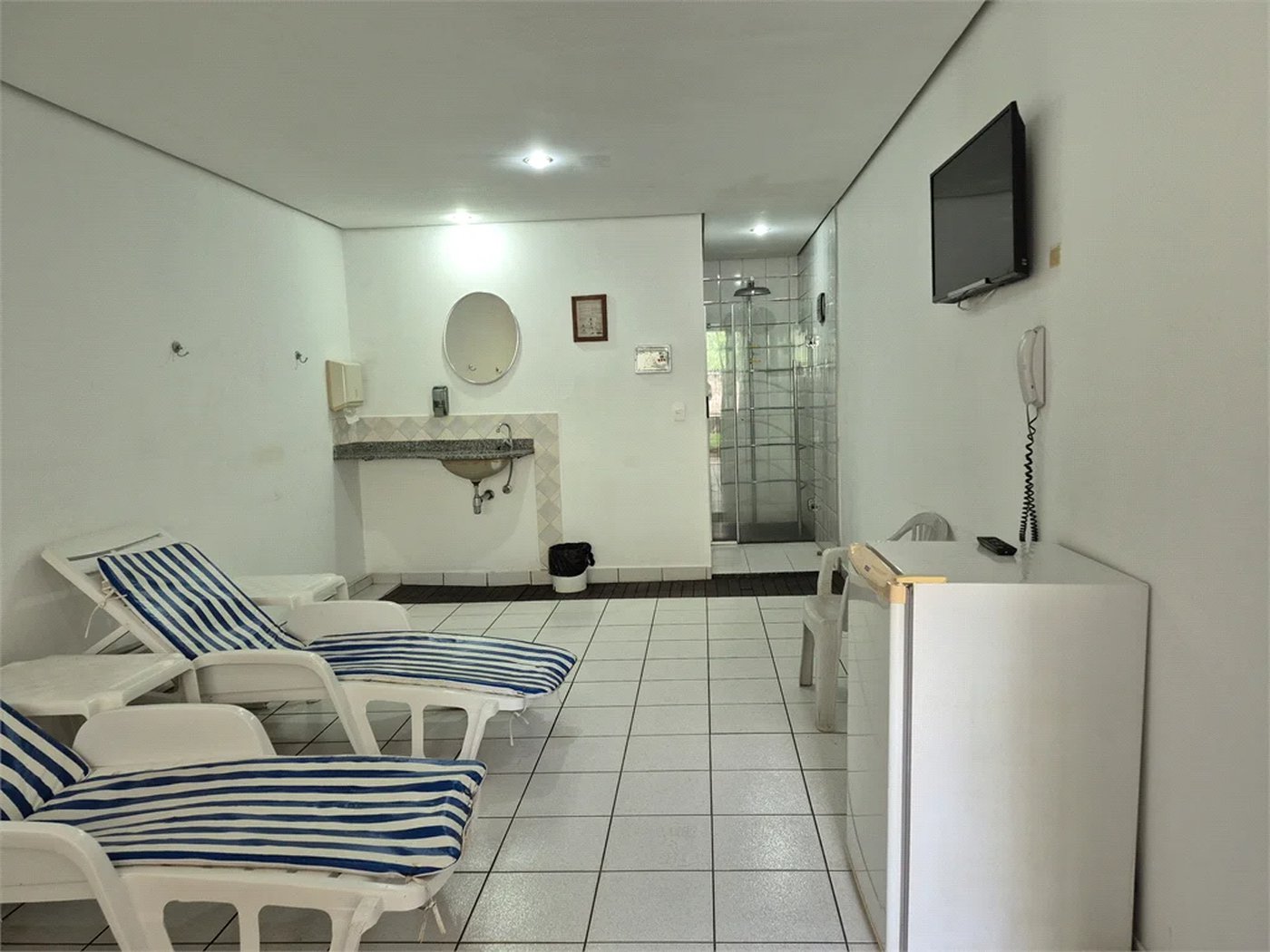 Cobertura à venda com 4 quartos, sendo 2 suítes, em Vila Hamburguesa, São Paulo, SP