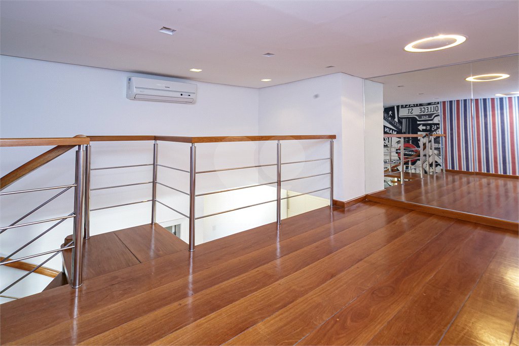 Casa à venda com 3 suítes no condomínio Villaggio Belvedere, São Paulo - SP
