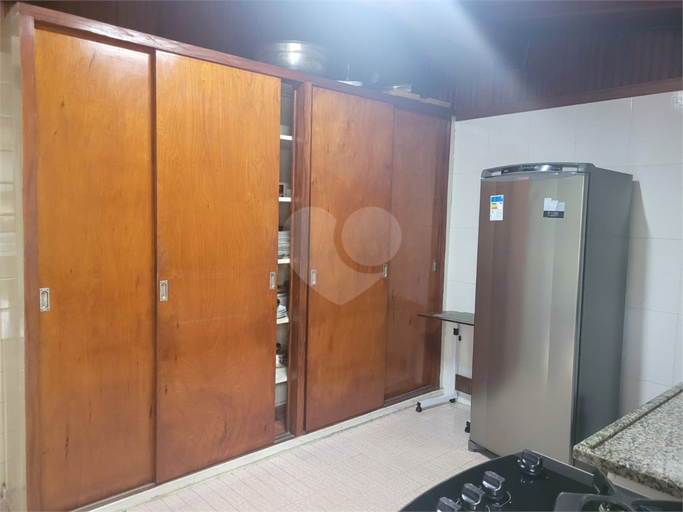 Sítio à venda com 6 quartos, sendo 3 suítes, em Serra da Cantareira, Mairiporã, SP