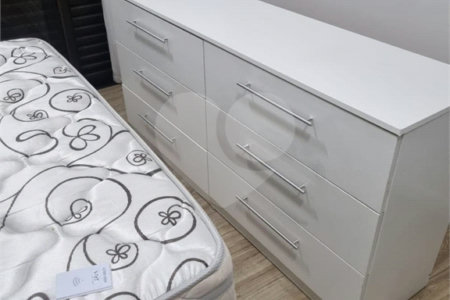 Flat à venda com 1 suíte em Moema, São Paulo, SP