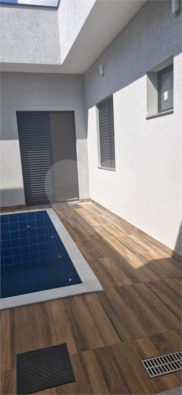 Casa à venda com 3 suítes no condomínio Terras da Estância, Paulínia - SP