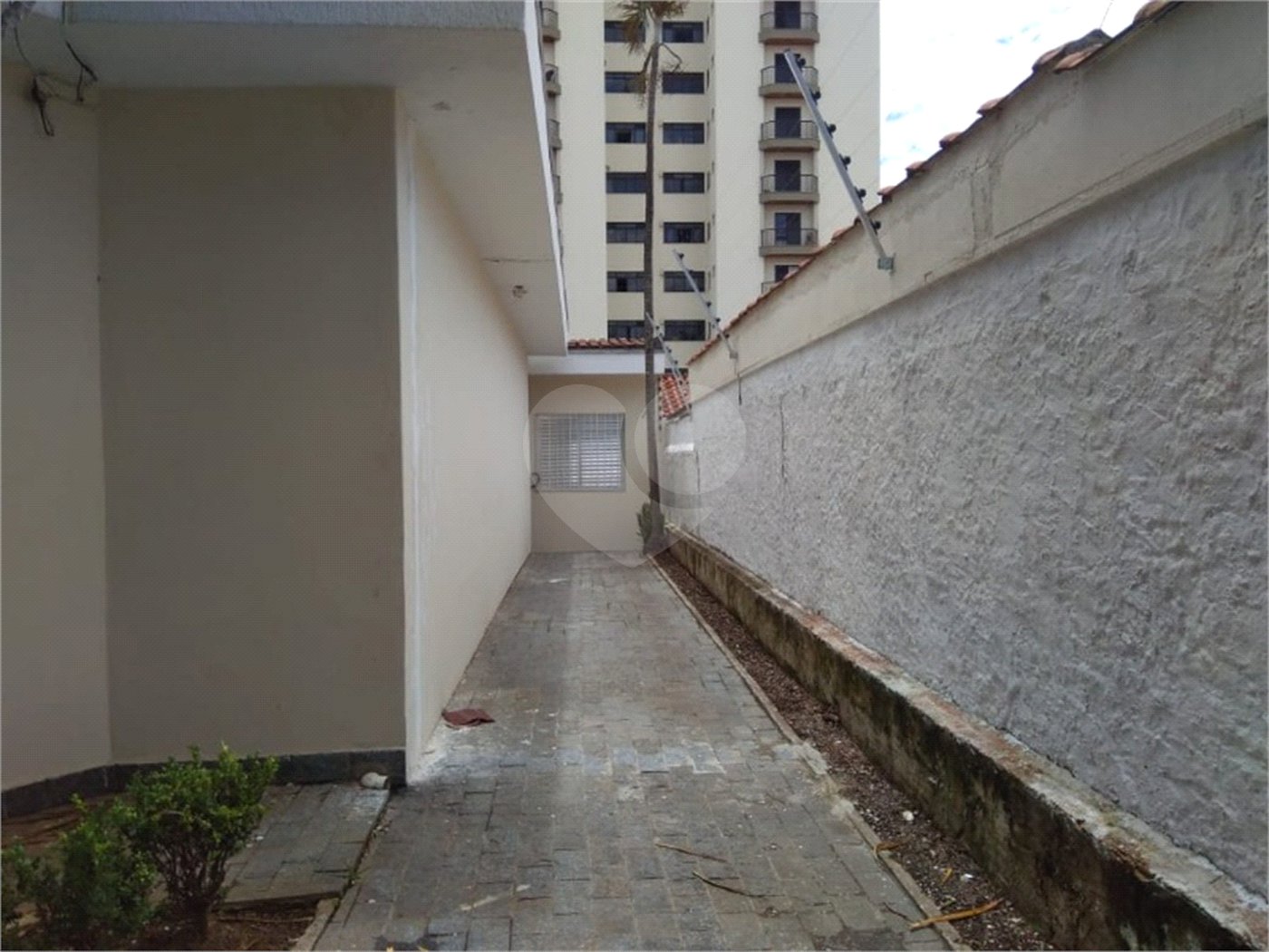 Casa Térrea à venda com 4 quartos, sendo 1 suíte, em Vila Rosália, Guarulhos, SP