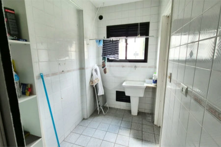 Apartamento à venda com 3 quartos, sendo 1 suíte, em Vila Indiana, São Paulo, SP